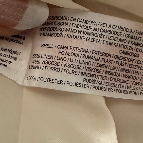 Women's Cream Double-Breasted Lightweight Jacket - Picture 12 of 12